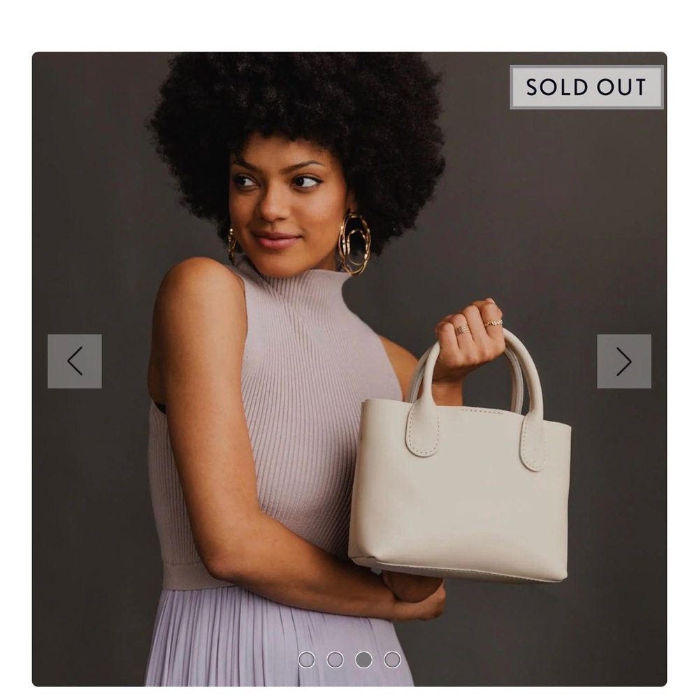 Portland Leather Small Raindrop Crossbody Bag in Bone - Picture 6 of 11